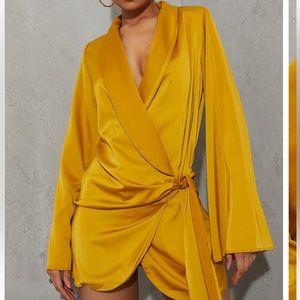 Chartreuse Extreme Plunge Tie Detail Shift Blazer Dress